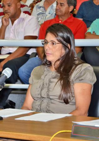 Dalete Oliveira aguarda deferimento de candidatura em Cajamar; seis já têm registro