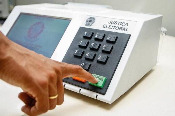 Idosos terão horário preferencial para votar neste ano