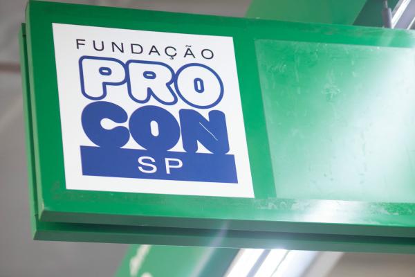 Procon-SP tem atendimento especial para Black Friday