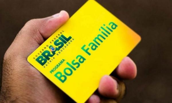 Pagamentos do Bolsa Família começam em 18 de janeiro; veja o calendário 