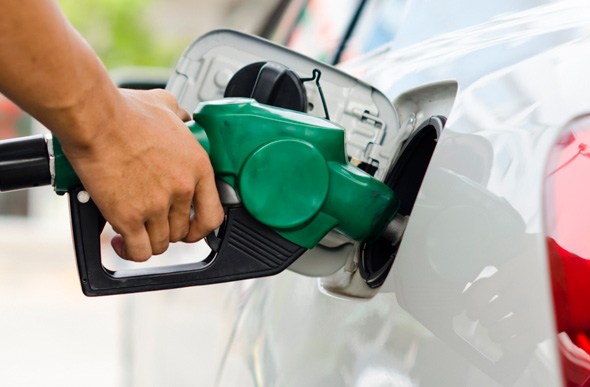 Petrobras anuncia novo reajuste de 4,8% na gasolina e 5% no diesel