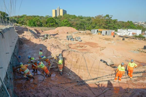 Prefeitura instala câmera de monitoramento em obra de nova escola em Jundiaí