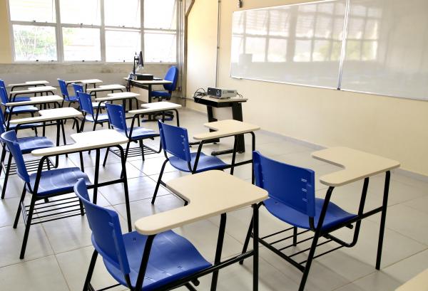 Governo de SP anuncia retomada das aulas presenciais em universidades e escolas técnicas