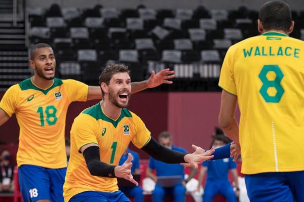 Com virada espetacular, Brasil vence Argentina no vôlei masculino