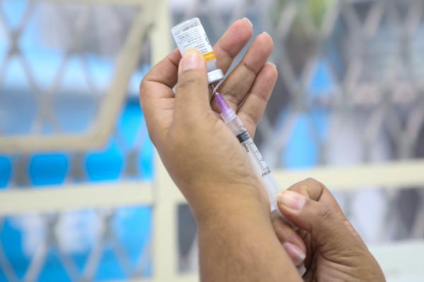 Ministério da Saúde avaliará 3ª dose para quem recebeu a CoronaVac