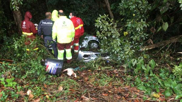 Motorista de caminhão alvo de tentativa de assalto que terminou em morte de PMs da reserva é preso