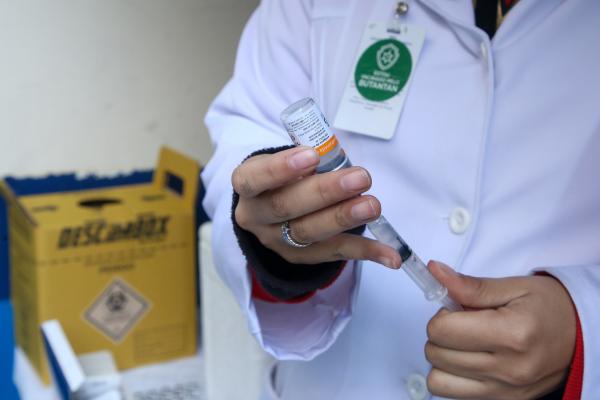 Anvisa rejeita uso de CoronaVac para crianças e adolescentes