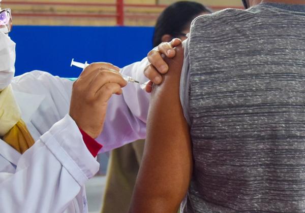 Cajamar chega a 109% da população com esquema vacinal completo