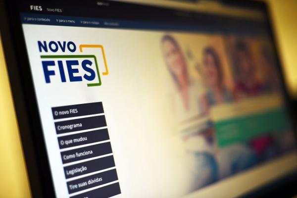 MEC divulga cronograma para inscrições do Fies e P-Fies em 2020