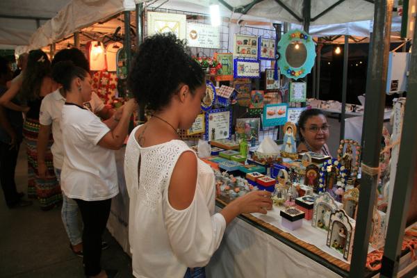 Anhanguera Parque Shopping abre espaço para artesãos locais em espaço exclusivo