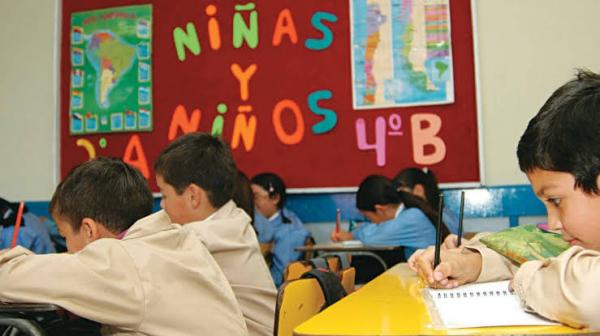 Mensalidade em escolas particulares pode aumentar mais de 10% em 2023