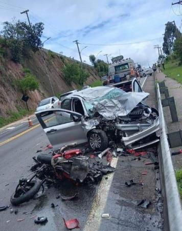 Motorista embriagado invade a pista contrária e mata motociclista em Franco da Rocha