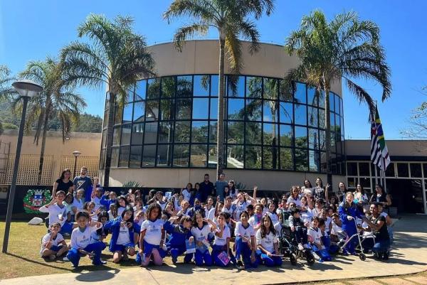 Escola do Legislativo de Cajamar promove encontro com alunos da EMEB Antônio Carlos