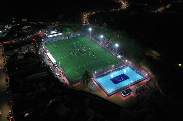 Com estádio lotado, Danilo Joan reinaugura o Estádio do Pq. Maria Aparecida