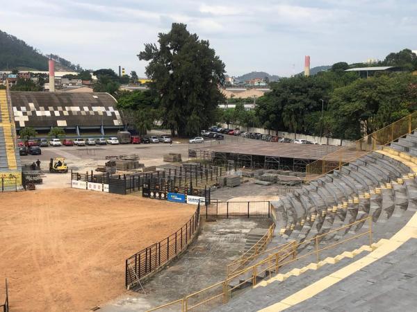 Estrutura do Rodeio de Cajamar começa a ser montada 