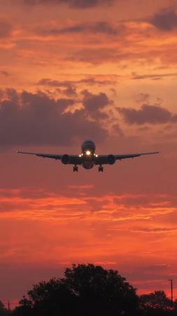 Entenda como aconteceu a queda de avião que atingiu prédio em Belo Horizonte