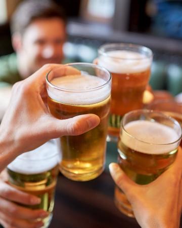 Copa do Mundo impulsiona bares e restaurantes, mas reduz movimento em outros setores
