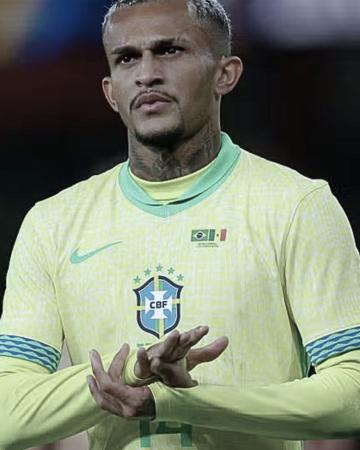 Quem pode assumir as laterais da Seleção no ciclo até a Copa de 2030?