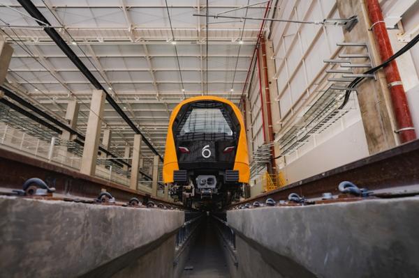 Um mês após inauguração, Linha 6-Laranja ainda opera com obras e equipamentos inativos