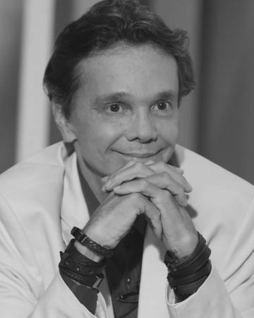 Morre NETINHO, Ícone do axé music e intérprete do sucesso 